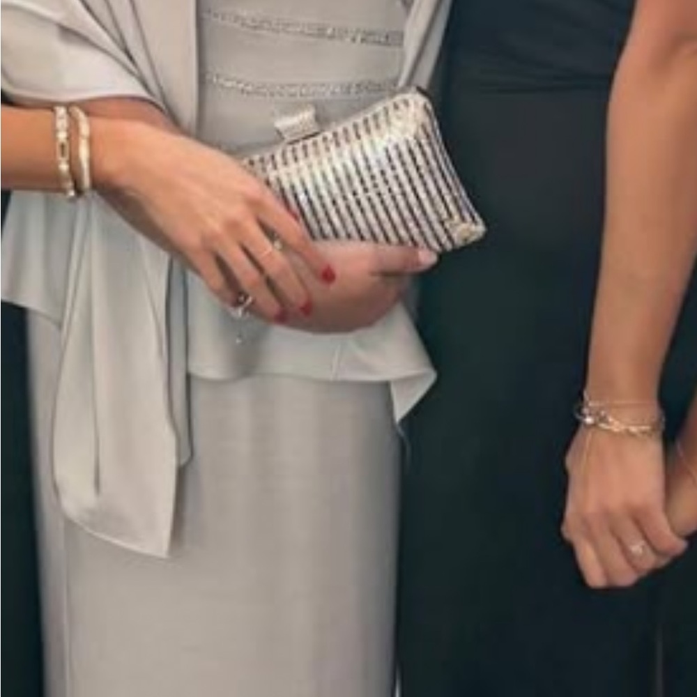 💕Montage by Mon Cheri ice gray mother of bride dress with matching shawl - Picture 6 of 16